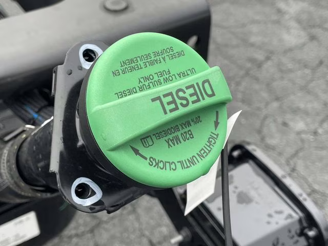 2026 Oxford White Ford Super Duty F-550 DRW XL 4X4 Chassis