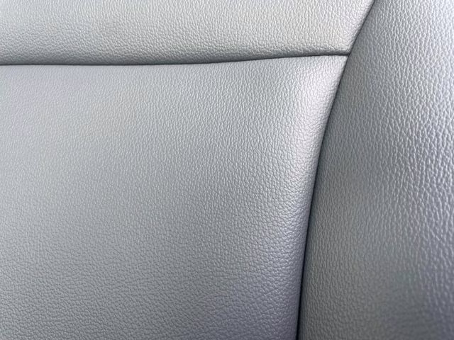 2025 Oxford White Ford F-600SD XL 4X4 Chassis