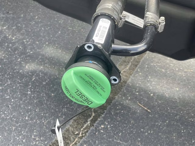 2025 Oxford White Ford F-600SD XL 4X4 Chassis