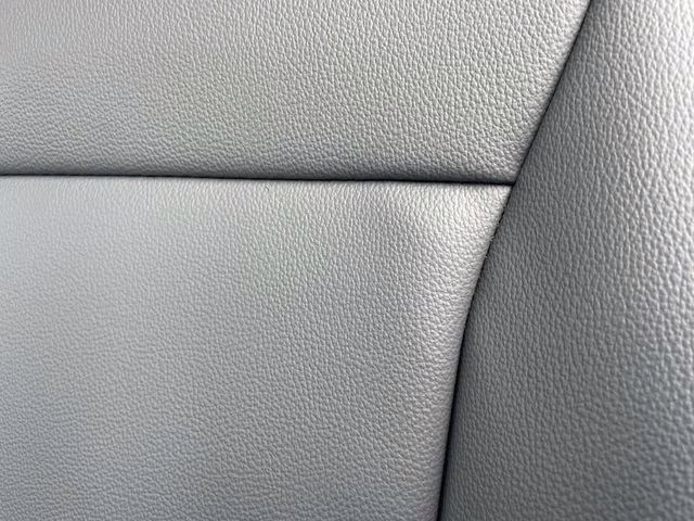 2026 Oxford White Ford Super Duty F-350 SRW XL RWD Chassis