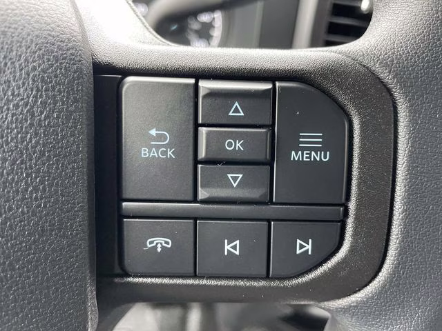 2026 Oxford White Ford Super Duty F-350 SRW XL RWD Chassis