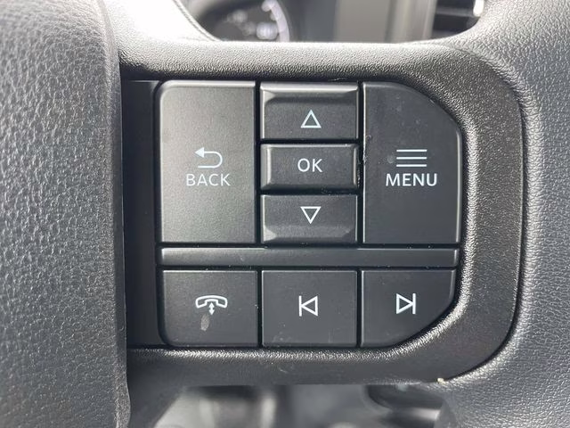 2026 Oxford White Ford Super Duty F-350 SRW XL RWD Chassis