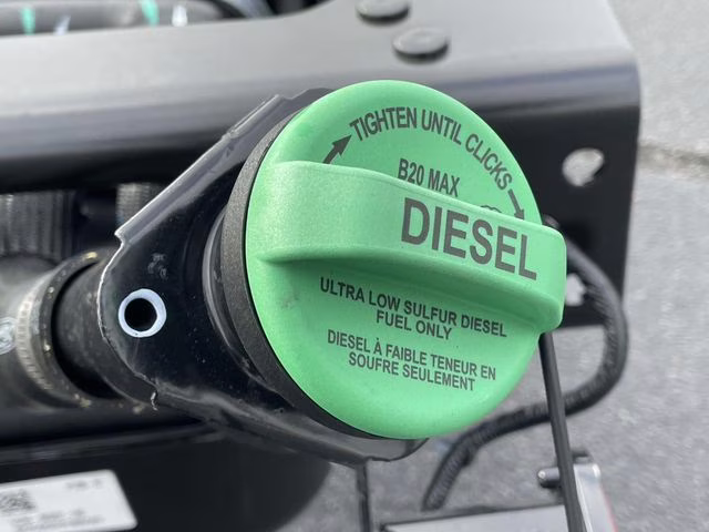 2026 Oxford White Ford Super Duty F-350 DRW XL RWD Chassis