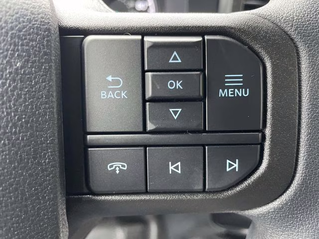 2026 Oxford White Ford Super Duty F-550 DRW XL RWD Chassis