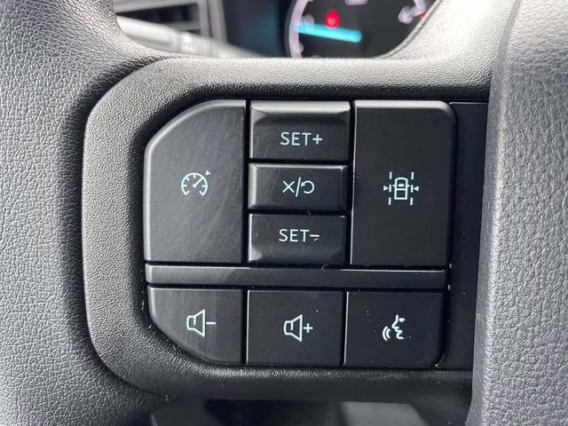 2026 Oxford White Ford Super Duty F-550 DRW XL 4X4 Chassis