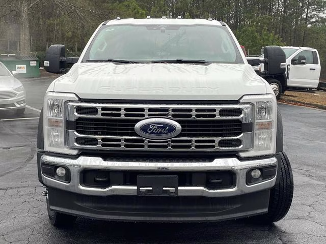 2026 Oxford White Ford Super Duty F-550 DRW XL 4X4 Chassis