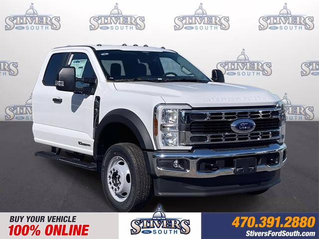 2026 Oxford White Ford Super Duty F-550 DRW XL 4X4 Chassis