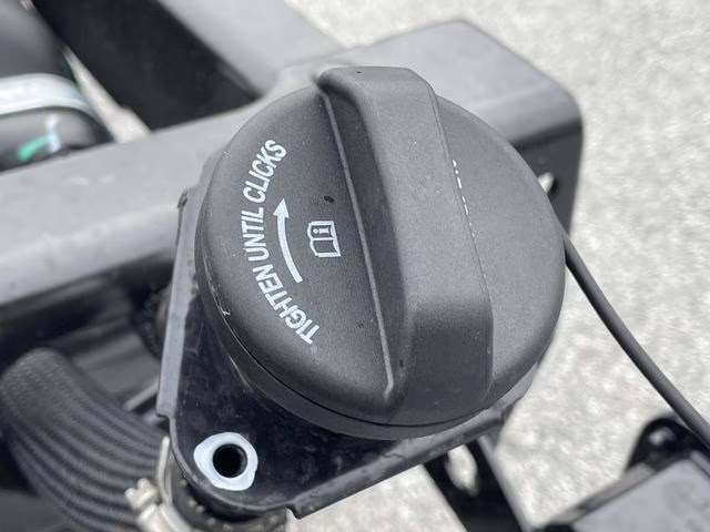 2026 Oxford White Ford Super Duty F-450 DRW XL RWD Chassis