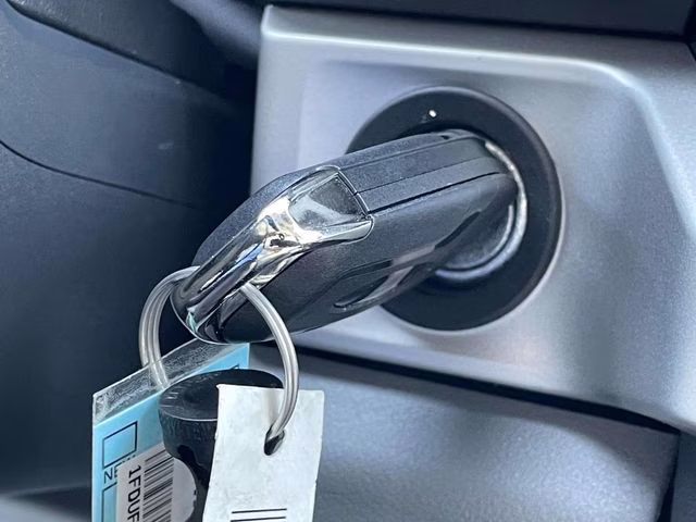 2026 Oxford White Ford Super Duty F-450 DRW XL 4X4 Chassis