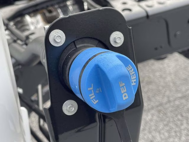 2026 Oxford White Ford Super Duty F-450 DRW XL 4X4 Chassis