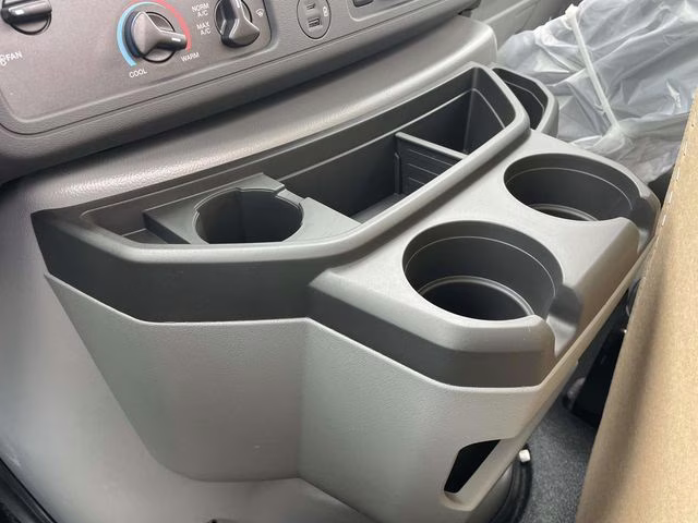 2026 Oxford White Ford E-350SD Base RWD Truck