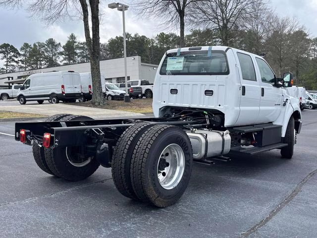 2026 Oxford White Ford F-650SD Base RWD Truck