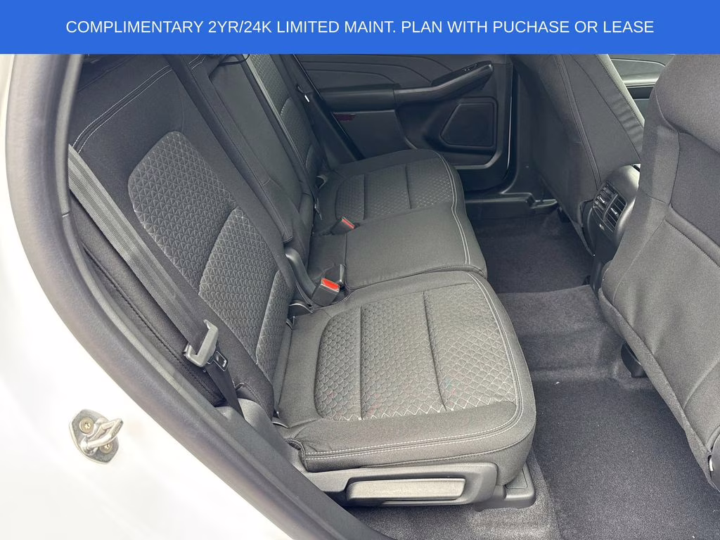 2026 Oxford White Ford Escape Active FWD SUV