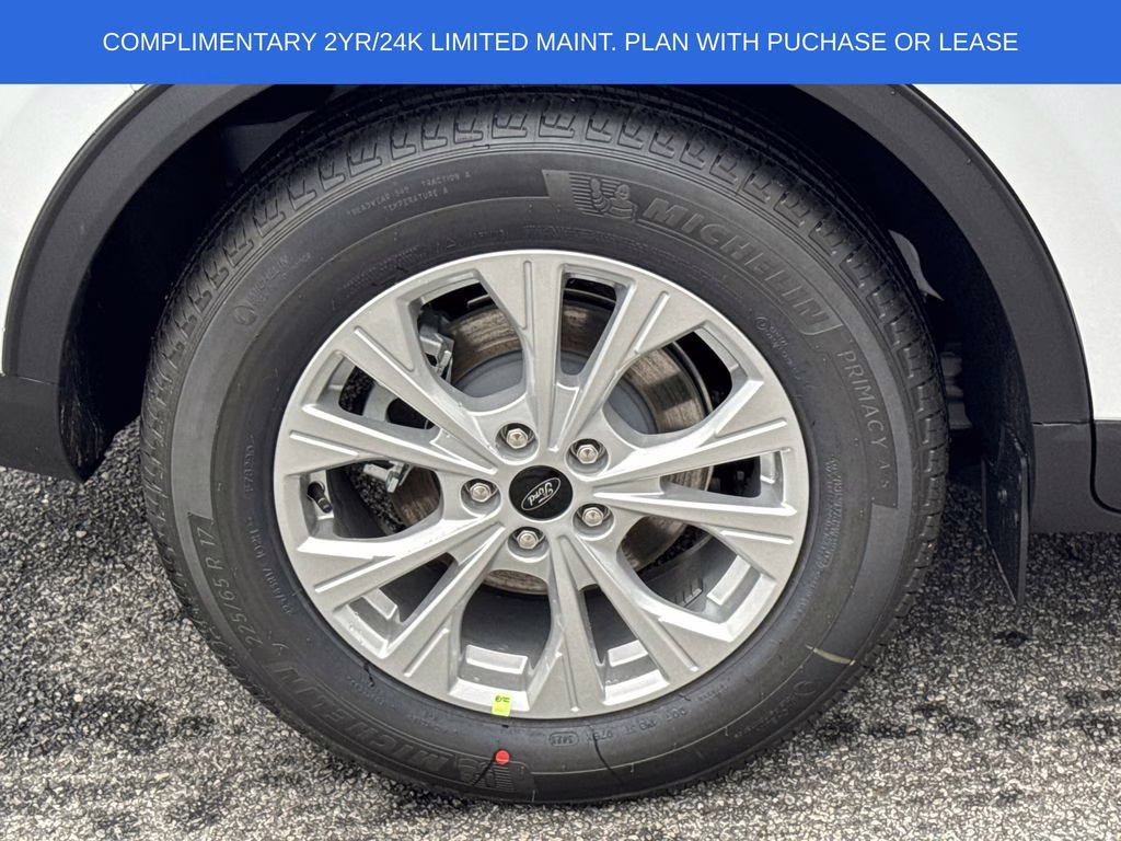 2026 Oxford White Ford Escape Active FWD SUV