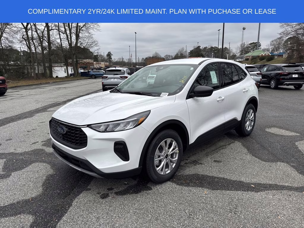2026 Oxford White Ford Escape Active FWD SUV