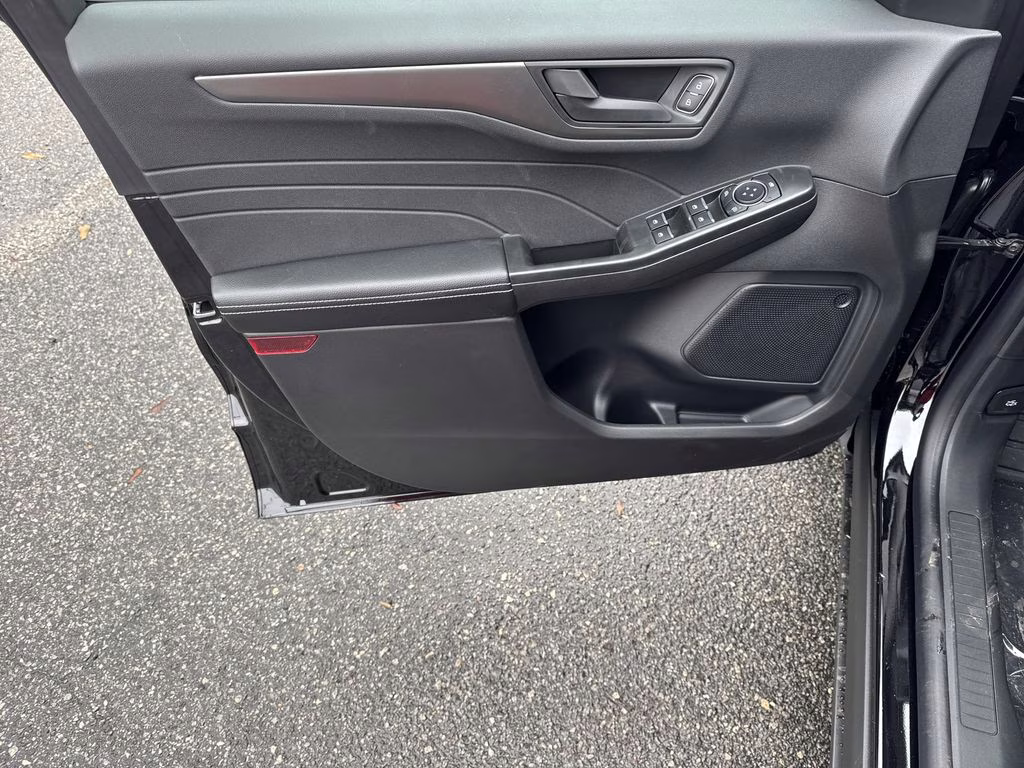 2026 Black Metallic Ford Escape Active FWD SUV
