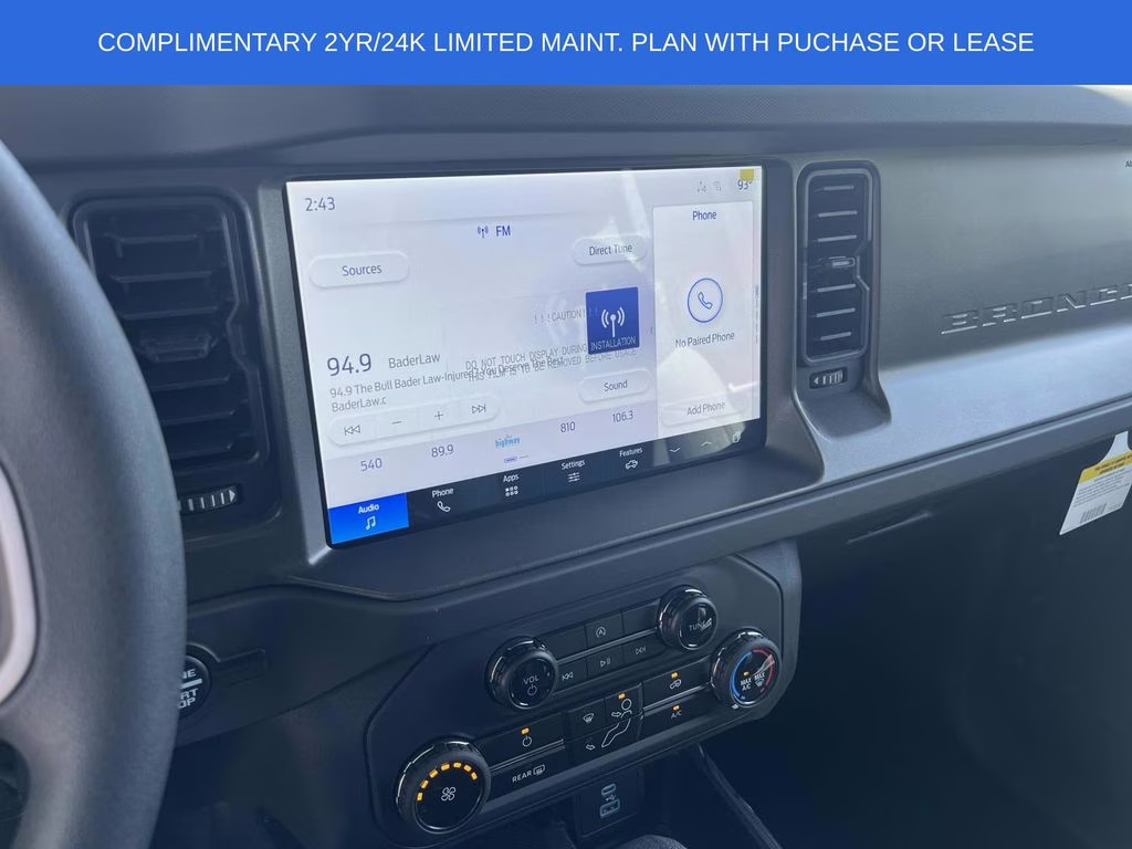 2025 Oxford White Ford Bronco Base 4X4 SUV