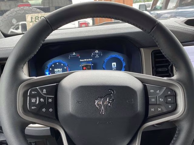 2025 Shadow Black Ford Bronco Outer Banks 4X4 SUV