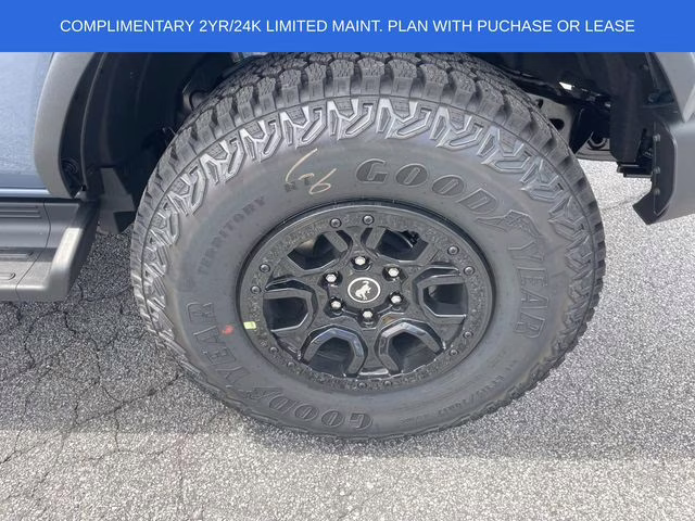 2025 Azure Gray Metallic Ford Bronco Outer Banks 4X4 SUV