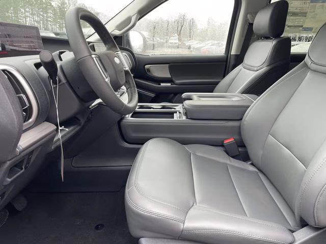 2026 Silver Metallic Ford Expedition Max Active RWD SUV