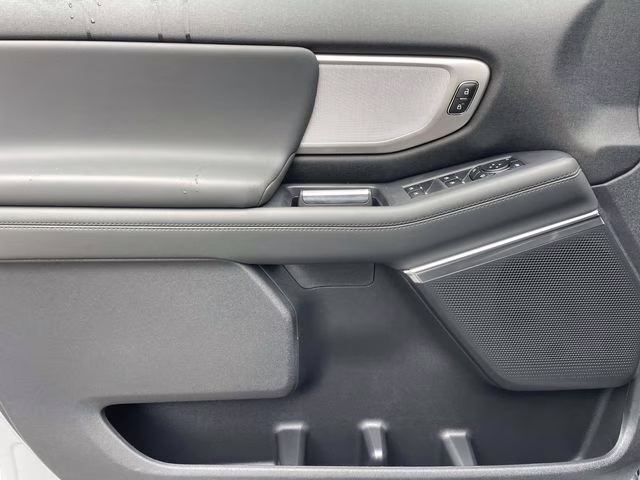 2026 Silver Metallic Ford Expedition Max Active RWD SUV