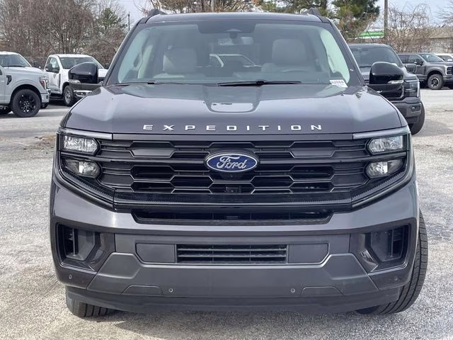 2026 Gray Metallic Ford Expedition Max Active RWD SUV