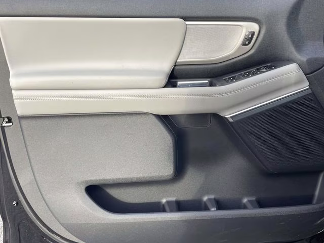 2026 Black Metallic Ford Expedition Max Active RWD SUV