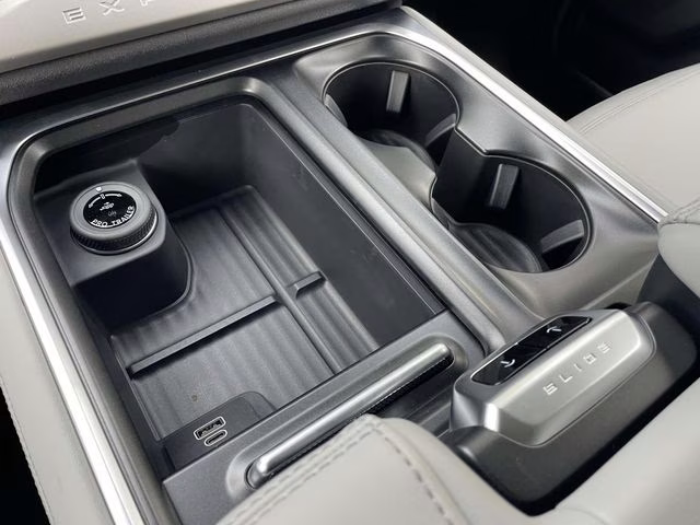 2026 Black Metallic Ford Expedition Max Active RWD SUV