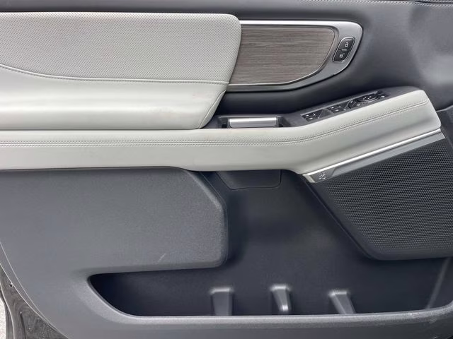 2026 Black Metallic Ford Expedition Max Platinum 4X4 SUV