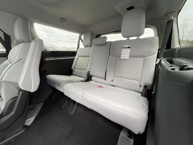 2026 Black Metallic Ford Expedition Max Platinum 4X4 SUV