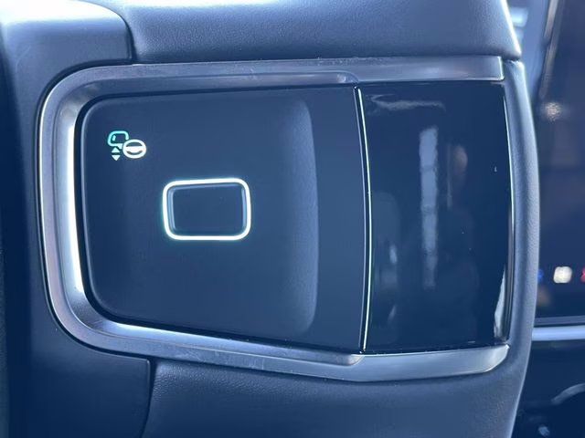 2026 Gray Metallic Ford Expedition Platinum 4X4 SUV