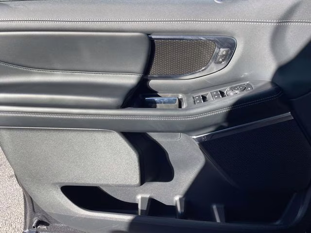 2026 Gray Metallic Ford Expedition Platinum 4X4 SUV