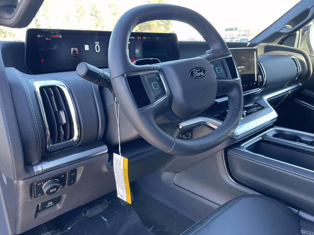 2026 Gray Metallic Ford Expedition Platinum 4X4 SUV