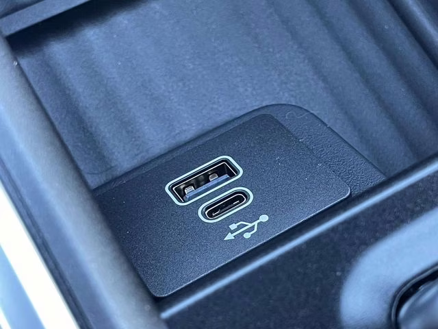 2026 Gray Metallic Ford Expedition Platinum 4X4 SUV