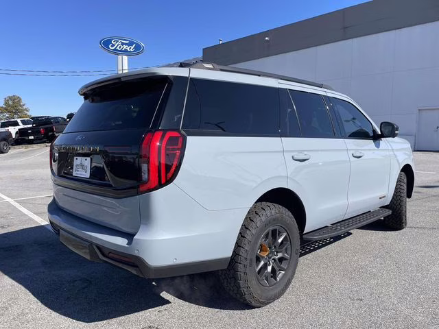 2025 Gray Metallic Ford Expedition Tremor 4X4 SUV