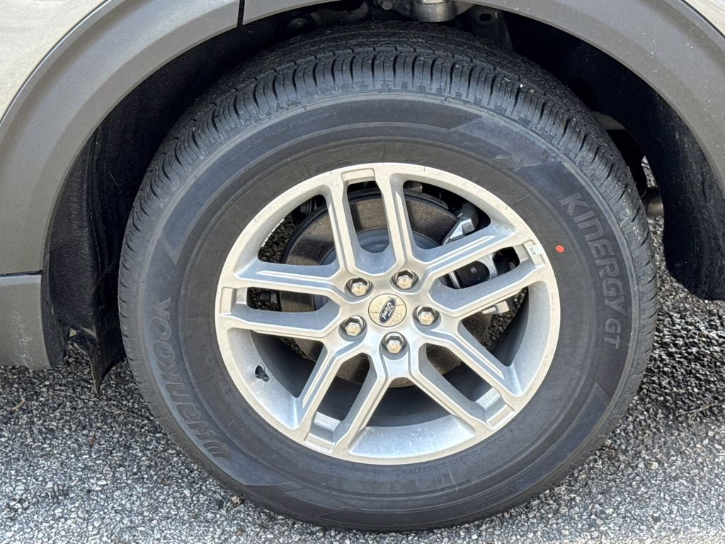 2026 Gray Metallic Ford Explorer Active RWD SUV