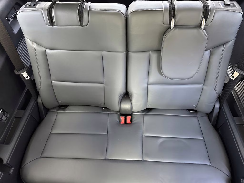 2026 Gray Metallic Ford Explorer Active RWD SUV