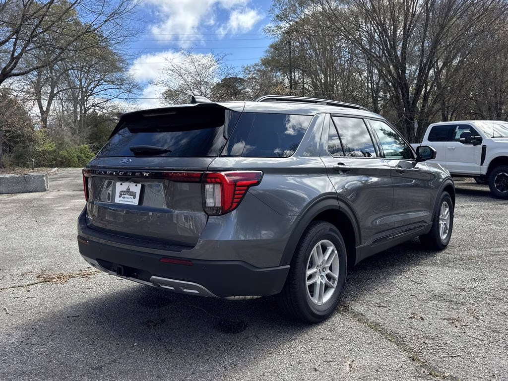 2026 Gray Metallic Ford Explorer Active RWD SUV