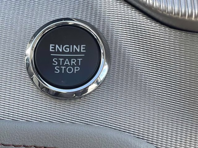 2026 White Metallic Ford Explorer Active RWD SUV