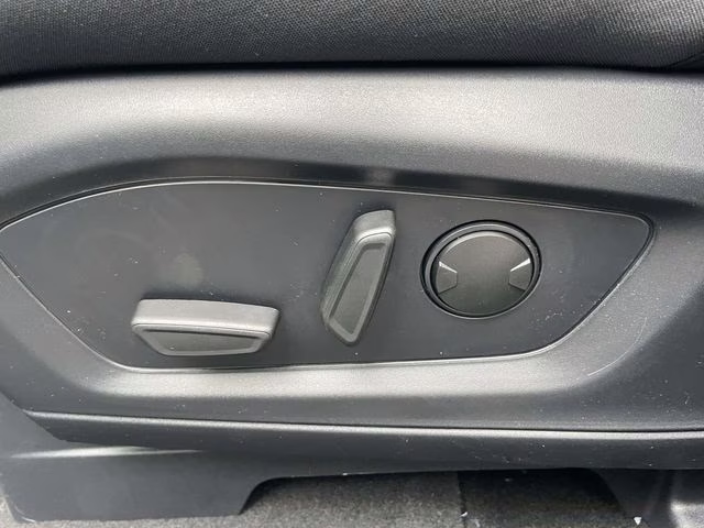 2026 Gray Metallic Ford Explorer Active RWD SUV