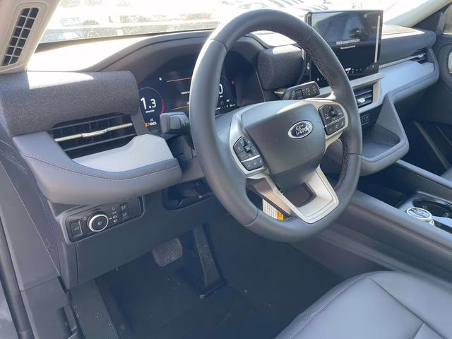 2026 Gray Metallic Ford Explorer Active RWD SUV