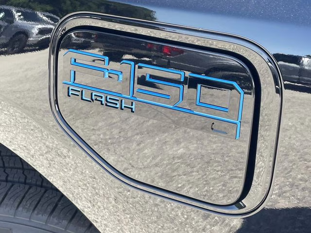 2025 Black Metallic Ford F-150 Lightning Flash AWD Truck