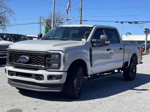 2026 Avalanche Ford Super Duty F-250 SRW XL 4X4 Truck