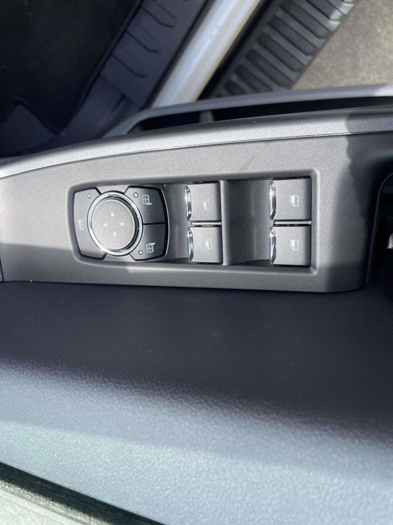 2026 Oxford White Ford Super Duty F-250 SRW XLT 4X4 Truck