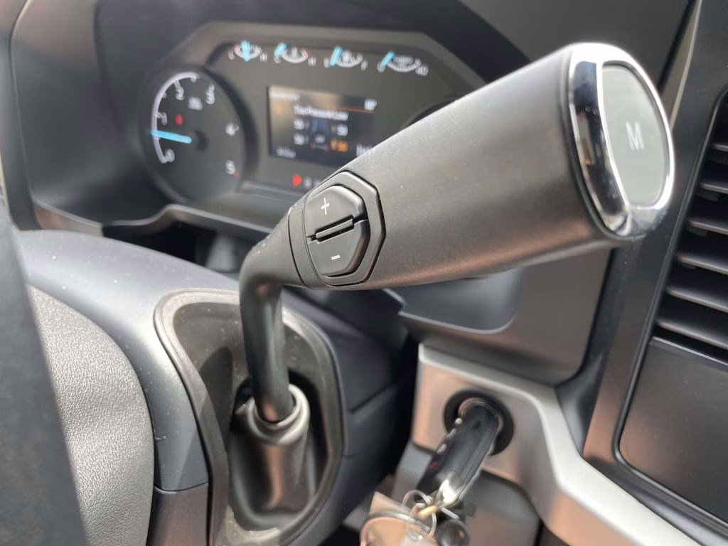 2026 Oxford White Ford Super Duty F-250 SRW XLT 4X4 Truck