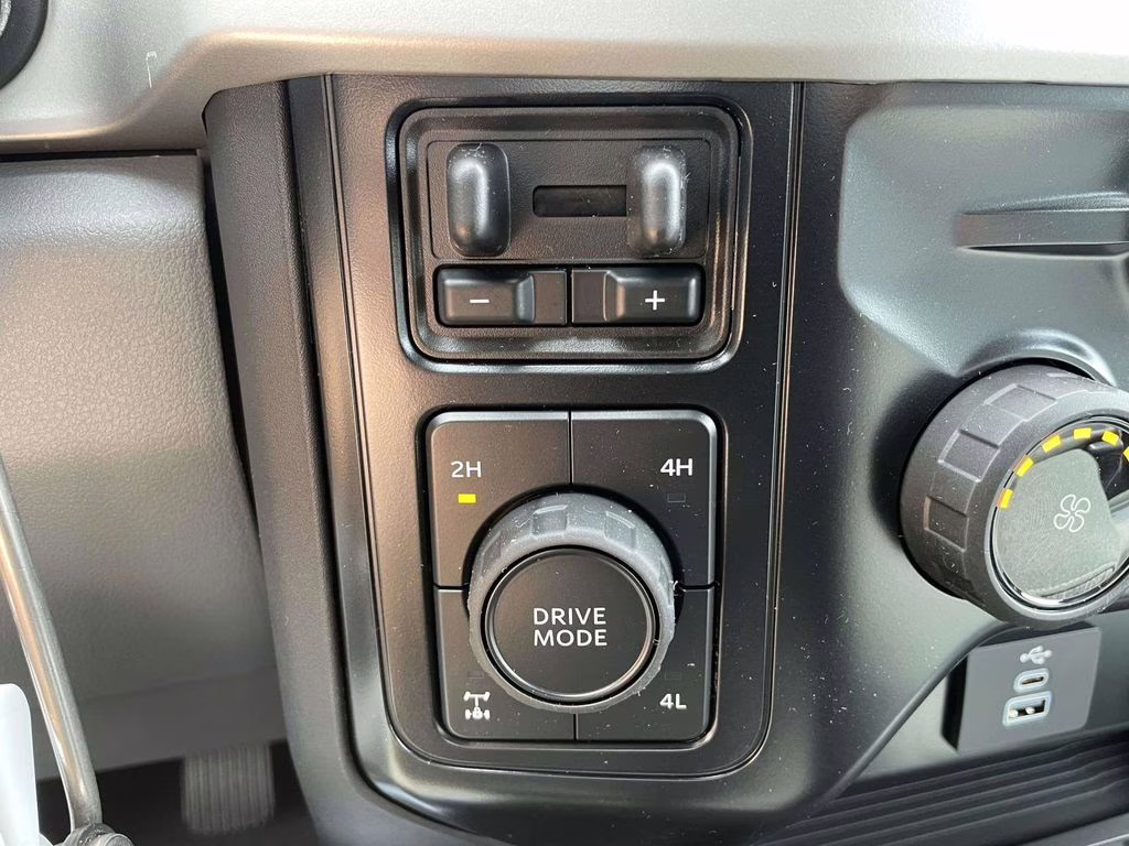 2026 Oxford White Ford Super Duty F-250 SRW XLT 4X4 Truck