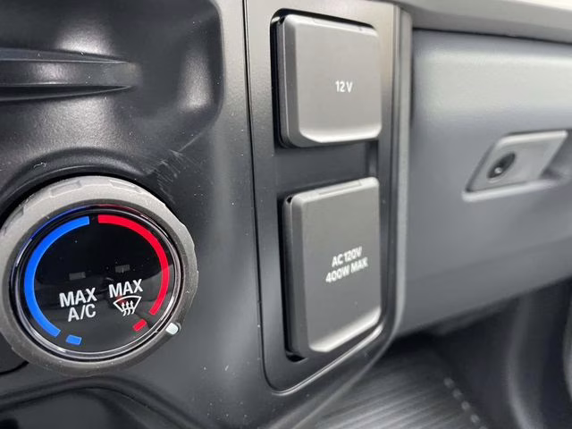 2026 Oxford White Ford Super Duty F-250 SRW XL RWD Truck