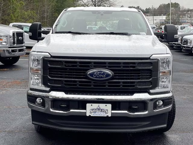 2026 Oxford White Ford Super Duty F-250 SRW XL 4X4 Truck