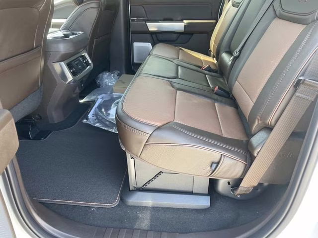 2025 White Metallic Ford Super Duty F-250 SRW King Ranch 4X4 Truck