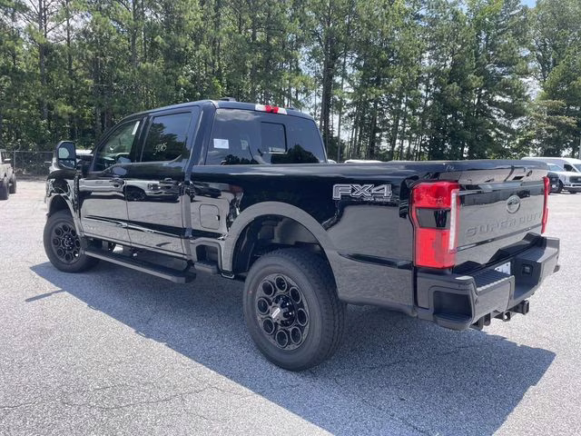 2025 Agate Black Metallic Ford Super Duty F-250 SRW Lariat 4X4 Truck